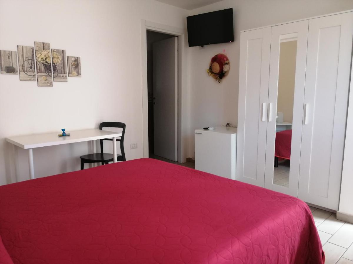 B&B Dal Gallo Battipaglia Exterior photo