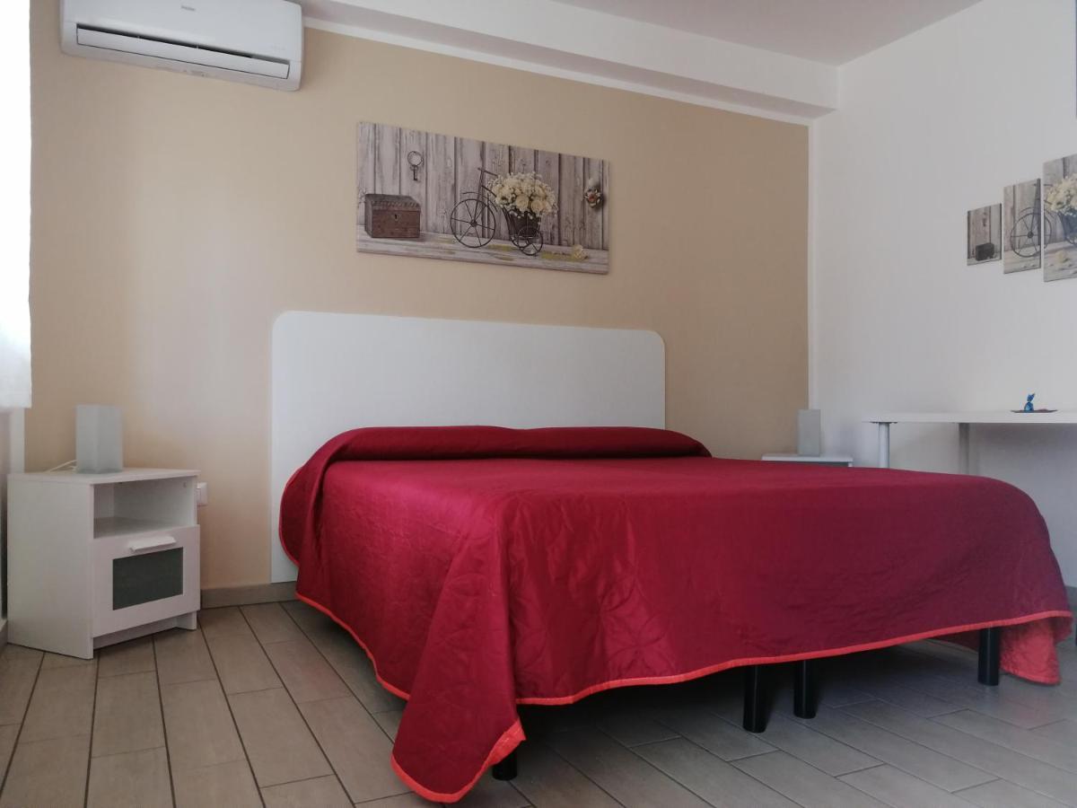 B&B Dal Gallo Battipaglia Exterior photo